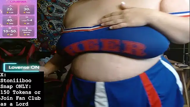 Snapshot of Stoniiiboo chatting on 29, 11, 2025 Stoniiiboo online show from 29, 11, 2025