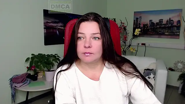 Lily flower7 online show from 5, 11, 2025