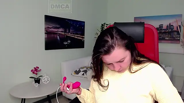 Lily flower7 online show from 1, 12, 2025