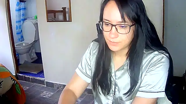 Snapshot of brittanycheeks chatting on 24, 1, 2025 brittanycheeks online show from 24, 1, 2025