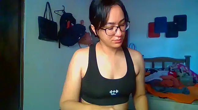 Snapshot of brittanycheeks chatting on 19, 3, 2025 brittanycheeks online show from 19, 3, 2025