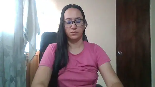 brittanycheeks online show from 23, 4, 2026
