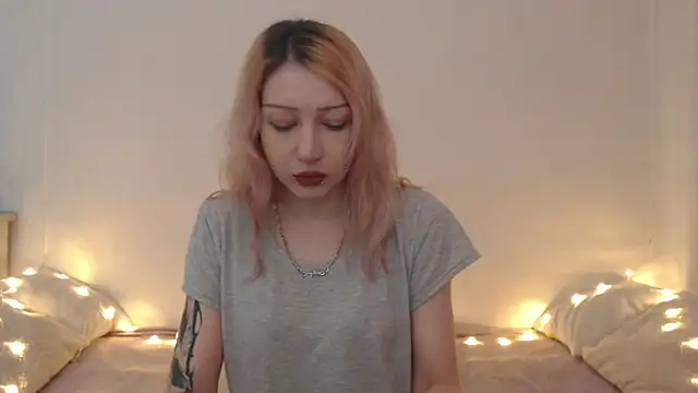 Emily hardcore online show from 18, 6, 2026