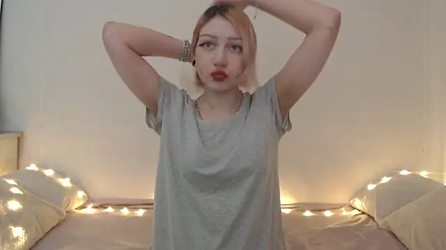Emily hardcore online show from 19, 6, 2026