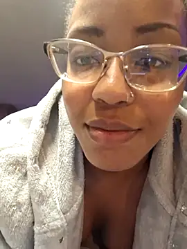 samone9 online show from 2, 3, 2025