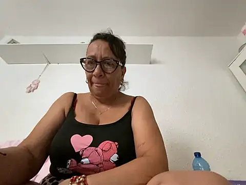Snapshot of sweeviolet chatting on 17, 7, 2026 sweeviolet online show from 17, 7, 2026