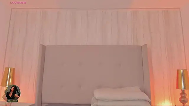kaylarossi online show from 5, 5, 2026