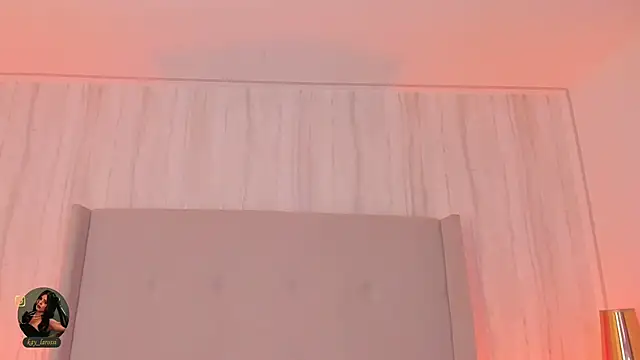 kaylarossi online show from 9, 5, 2026