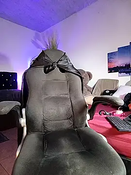 Naughty Charly online show from 2, 12, 2025