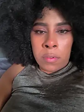 EmmilyBrant online show from 28, 4, 2026