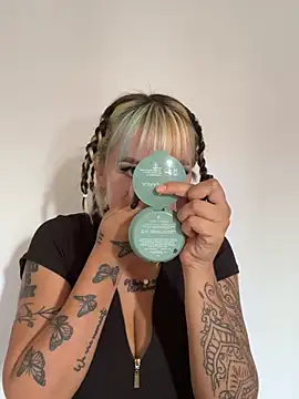 ivanna rivera online show from 30, 4, 2026