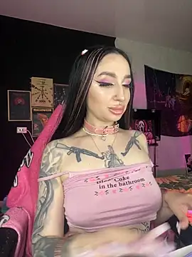 Snapshot of Molly__Moon chatting on 23, 12, 2024 Molly  Moon online show from 23, 12, 2024