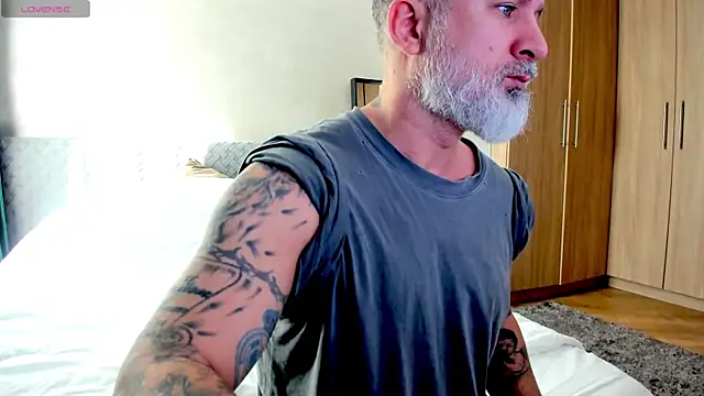 Snapshot of BlowMyXXL chatting on 23, 2, 2025 BlowMyXXL online show from 23, 2, 2025