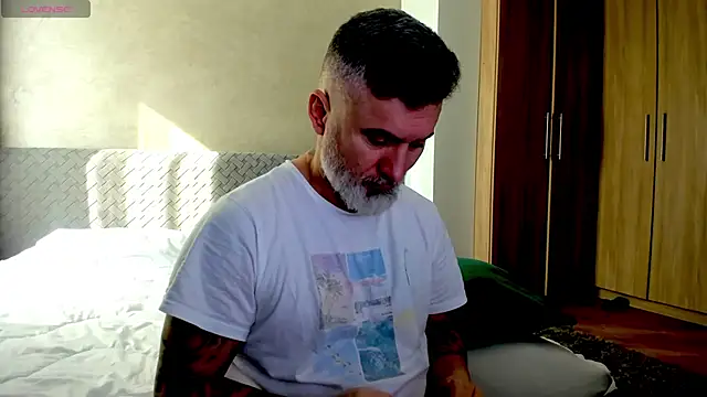 Snapshot of BlowMyXXL chatting on 26, 2, 2025 BlowMyXXL online show from 26, 2, 2025