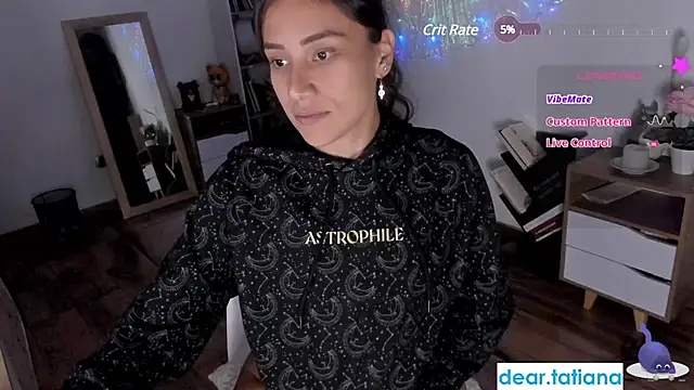 tatianacam online show from 3, 2, 2025