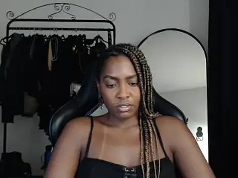 Snapshot of marisilva_br chatting on 13, 3, 2025 marisilva br online show from 13, 3, 2025