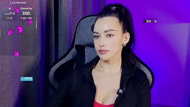 -CrazyAnna- online show from 2, 2, 2026