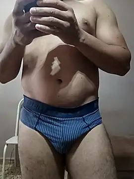 Snapshot of neto3737 chatting on 17, 3, 2025 neto3737 online show from 17, 3, 2025