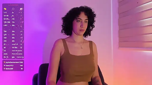 Snapshot of thaliacollins chatting on 10, 1, 2025 thaliacollins online show from 10, 1, 2025