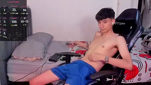 Snapshot of cute_diego_ chatting on 15, 11, 2025 cute diego online show from 15, 11, 2025