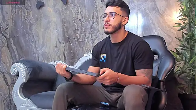 Liam Kleiin online show from 1, 3, 2025