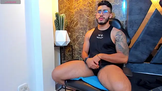 Liam Kleiin online show from 22, 9, 2025