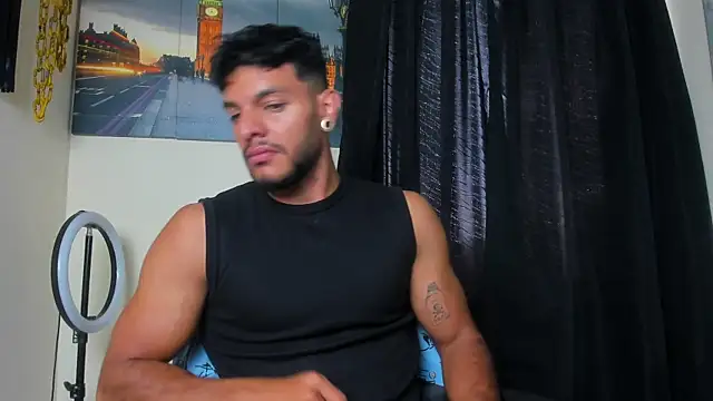 Snapshot of JuanBlade chatting on 5, 3, 2025 JuanBlade online show from 5, 3, 2025