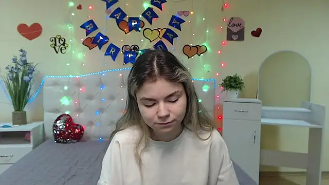 TinaRedly online show from 3, 3, 2025