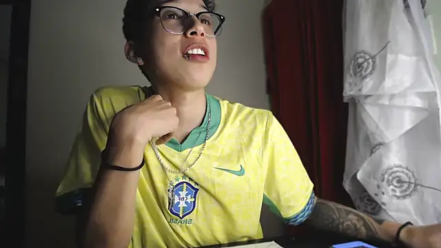 Snapshot of _Thomas_hot_ chatting on 22, 12, 2024  Thomas hot  online show from 22, 12, 2024