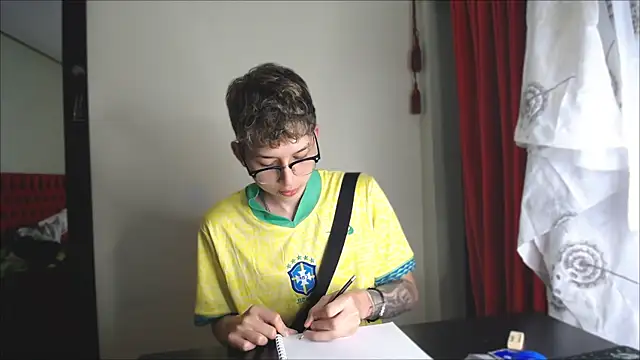 Snapshot of _Thomas_hot_ chatting on 26, 12, 2024  Thomas hot  online show from 26, 12, 2024