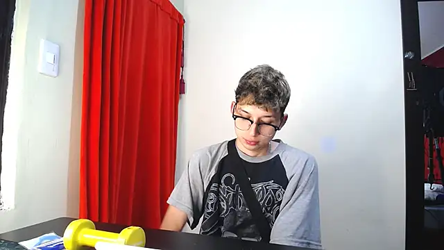 Snapshot of _Thomas_hot_ chatting on 28, 1, 2025  Thomas hot  online show from 28, 1, 2025