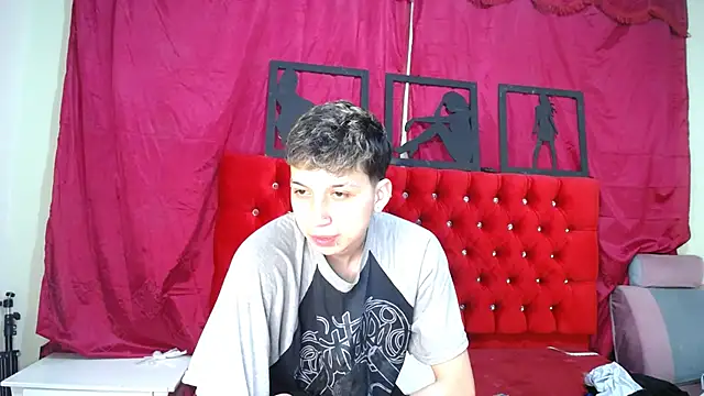 Snapshot of _Thomas_hot_ chatting on 17, 3, 2025  Thomas hot  online show from 17, 3, 2025