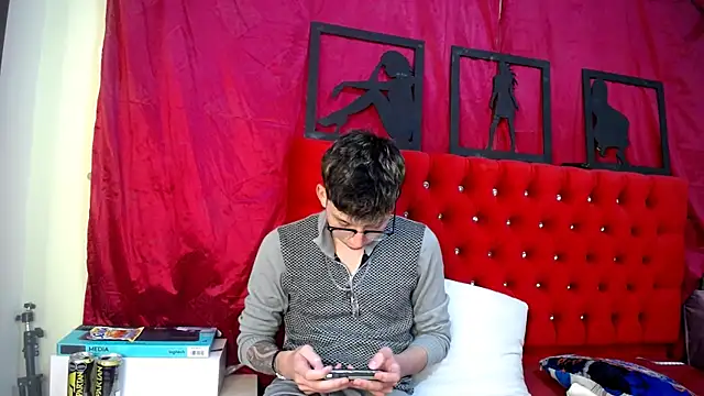 Snapshot of _Thomas_hot_ chatting on 23, 3, 2025  Thomas hot  online show from 23, 3, 2025