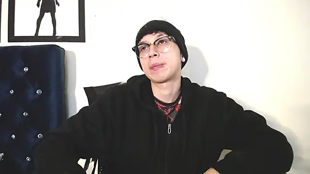 Snapshot of _Thomas_hot_ chatting on 22, 10, 2025  Thomas hot  online show from 22, 10, 2025