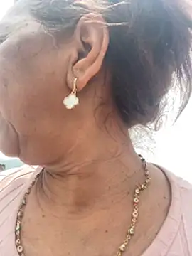 SWEET LOVER01 online show from 19, 3, 2026