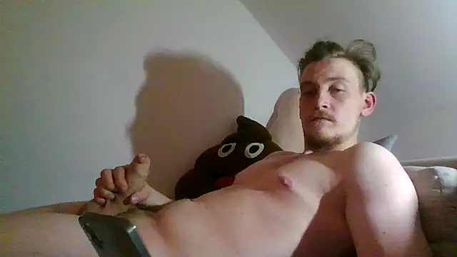 Snapshot of Fazu4 chatting on 22, 1, 2025 Fazu4 online show from 22, 1, 2025