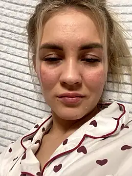 DreamGirl-777 online show from 4, 12, 2024