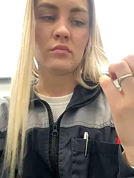 DreamGirl-777 online show from 6, 12, 2024