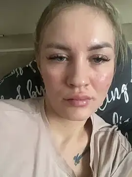 DreamGirl-777 online show from 23, 12, 2024