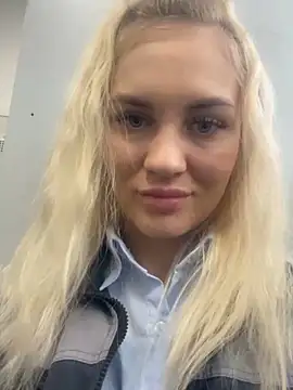 DreamGirl-777 online show from 20, 1, 2025