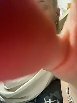 DreamGirl-777 online show from 28, 1, 2025