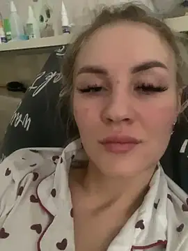 DreamGirl-777 online show from 8, 2, 2025