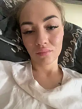 DreamGirl-777 online show from 20, 3, 2025