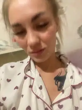 DreamGirl-777 online show from 28, 9, 2025