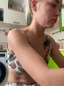 DreamGirl-777 online show from 6, 10, 2025