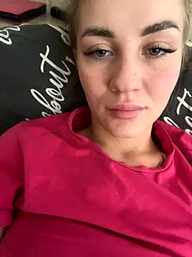 DreamGirl-777 online show from 10, 10, 2025