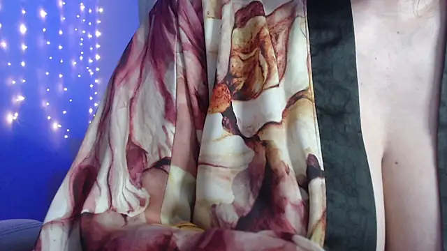 Snapshot of missdaniels chatting on 16, 12, 2024 missdaniels online show from 16, 12, 2024