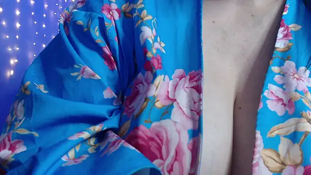 Snapshot of missdaniels chatting on 12, 1, 2025 missdaniels online show from 12, 1, 2025