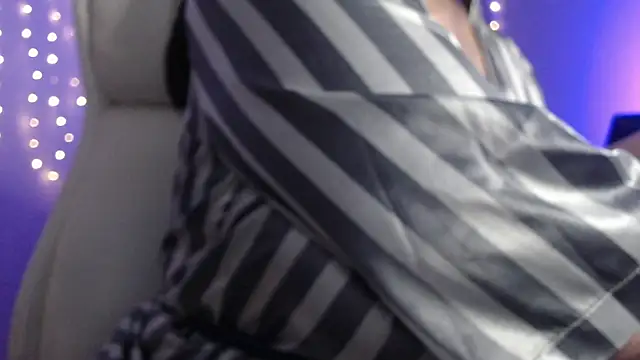 Snapshot of missdaniels chatting on 31, 1, 2025 missdaniels online show from 31, 1, 2025