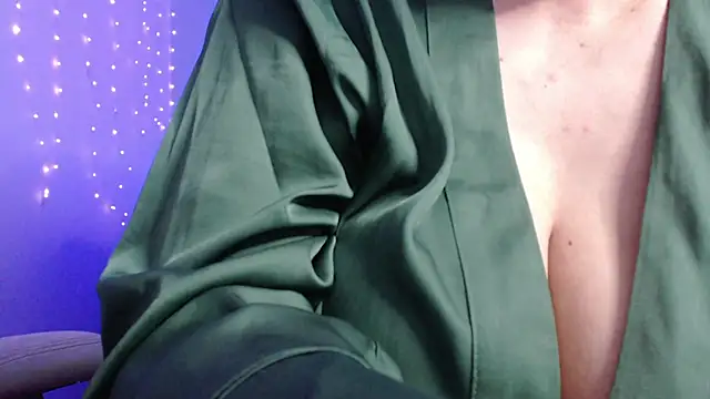 Snapshot of missdaniels chatting on 13, 2, 2025 missdaniels online show from 13, 2, 2025